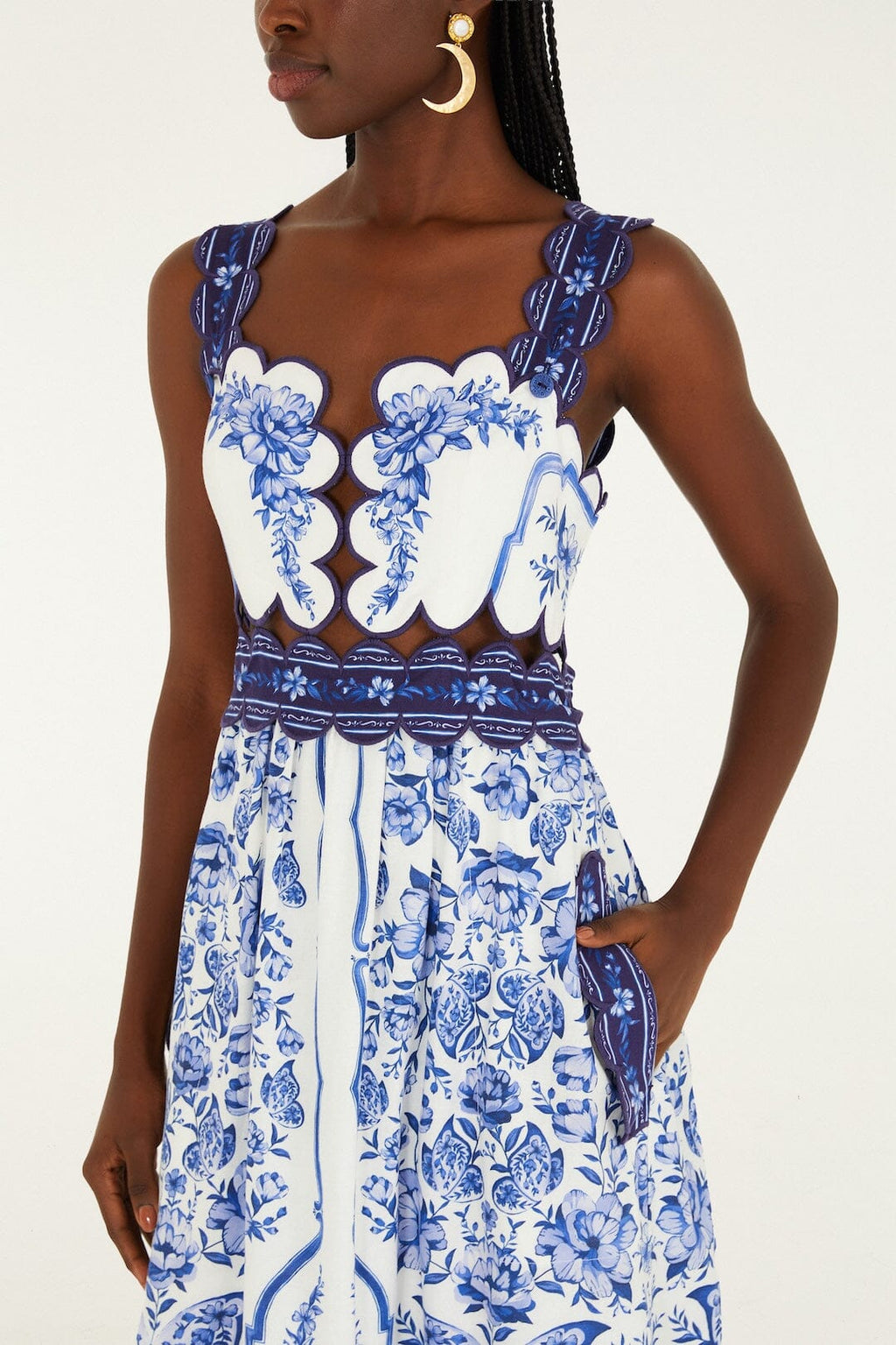 Off-White Porcelain Garden Cut-Out Lenzing™ Ecovero™ Euroflax™ Midi Dress
